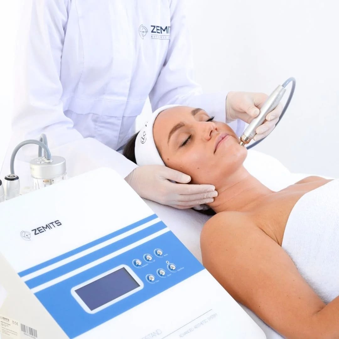 HydroVerstand facial treatment at Science of Beauty Annapolis